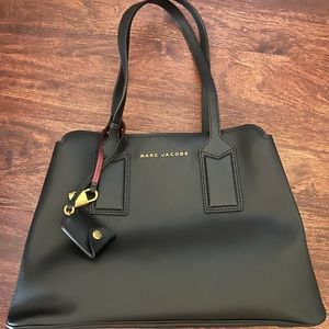 New Marc Jacob’s leather tote with slight imperfection